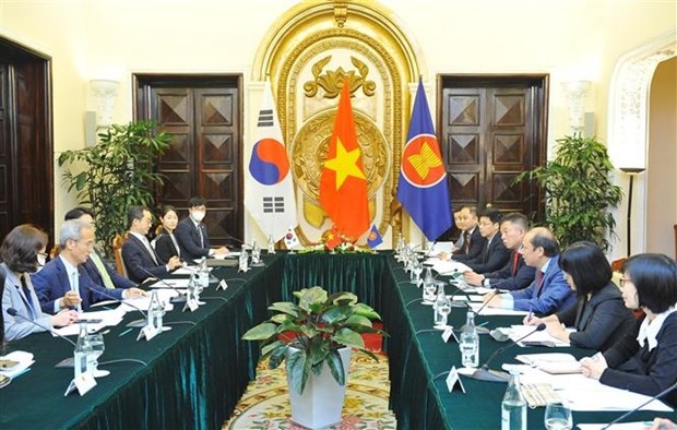 Vietnam, RoK hold consultation on ASEAN-RoK relationship coordination